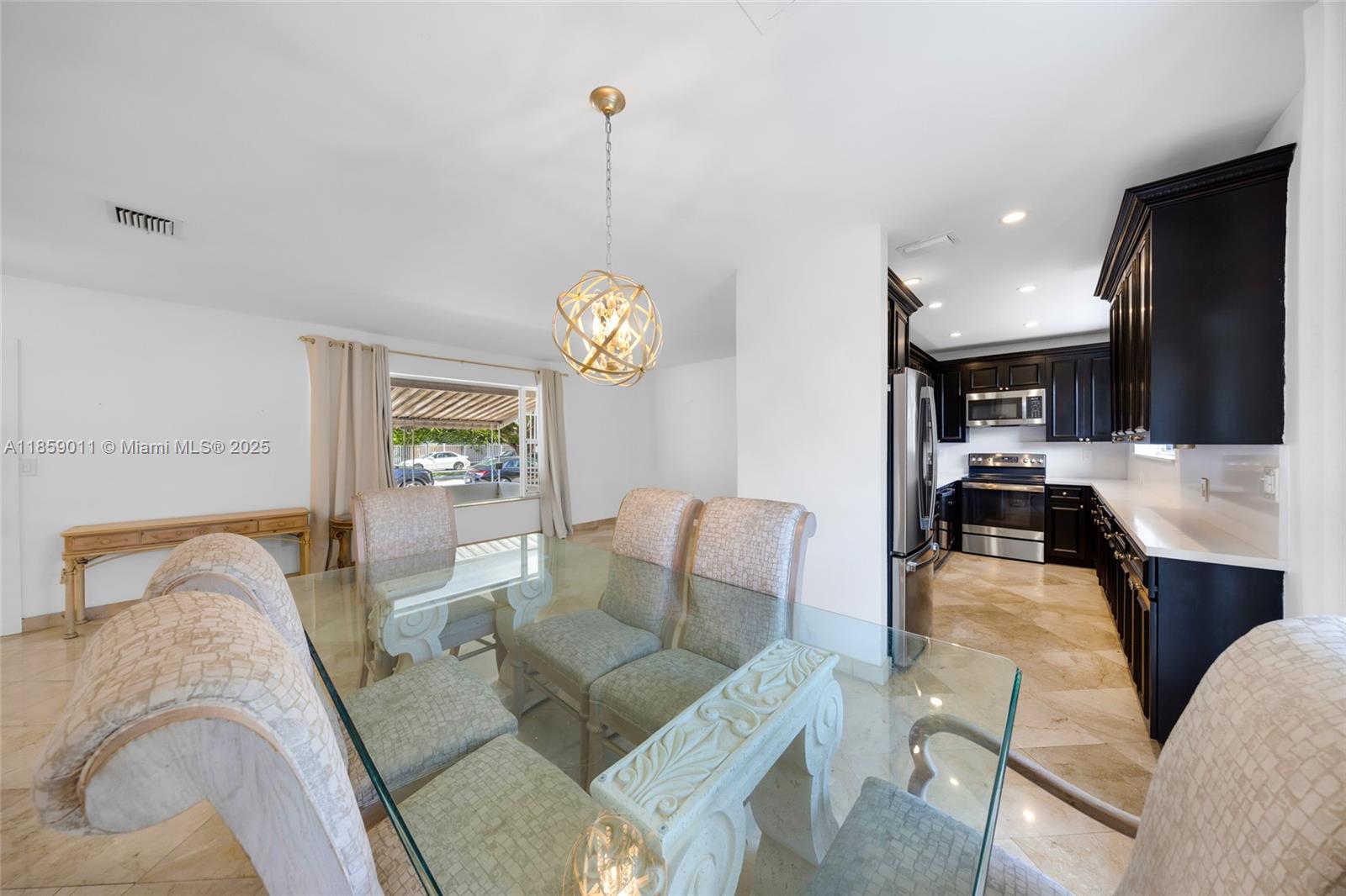 Property photo # 6