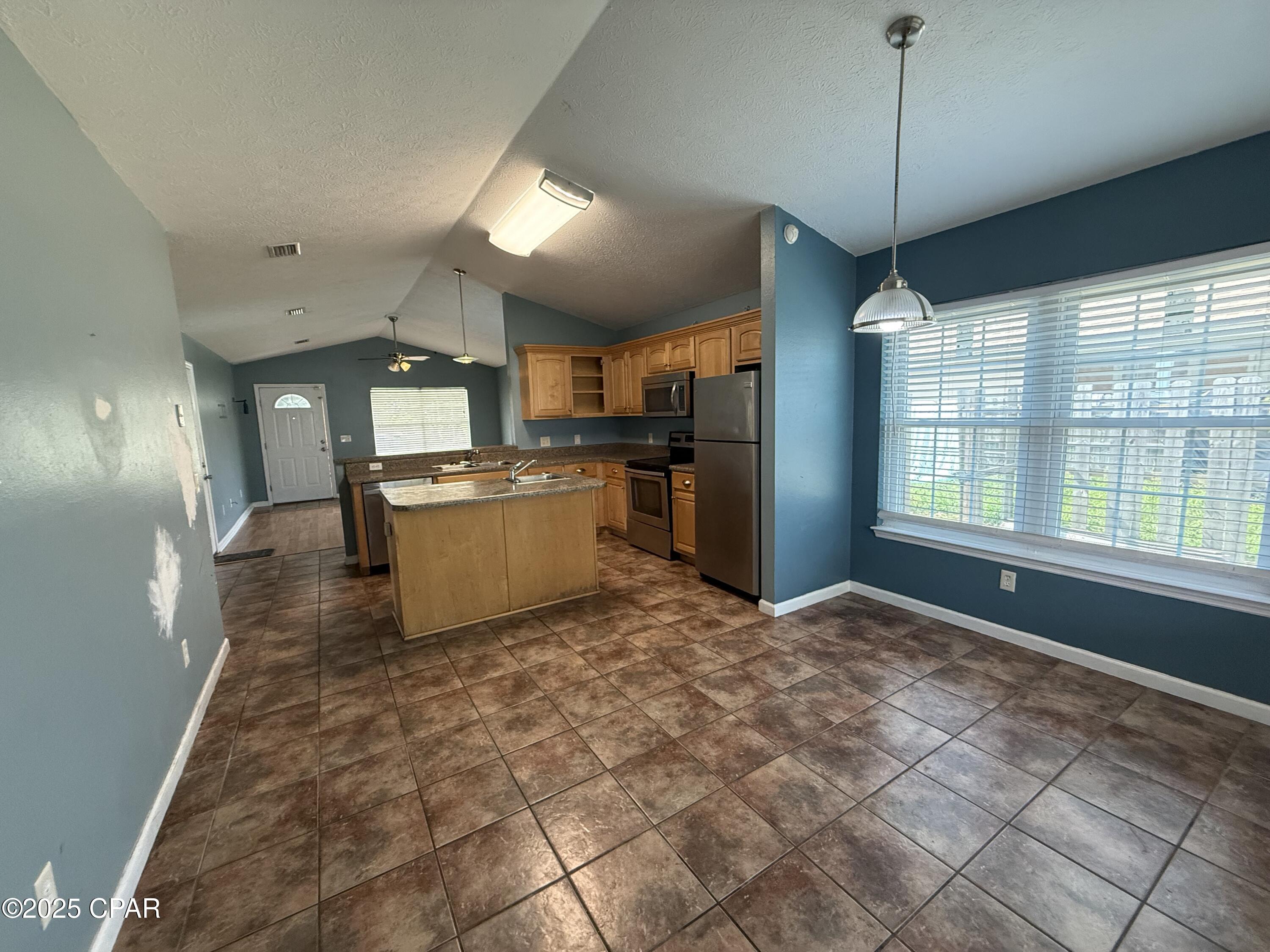 Tpnulug7wdxx7 Uwtf3s5luchyayi15mfveay6juroa