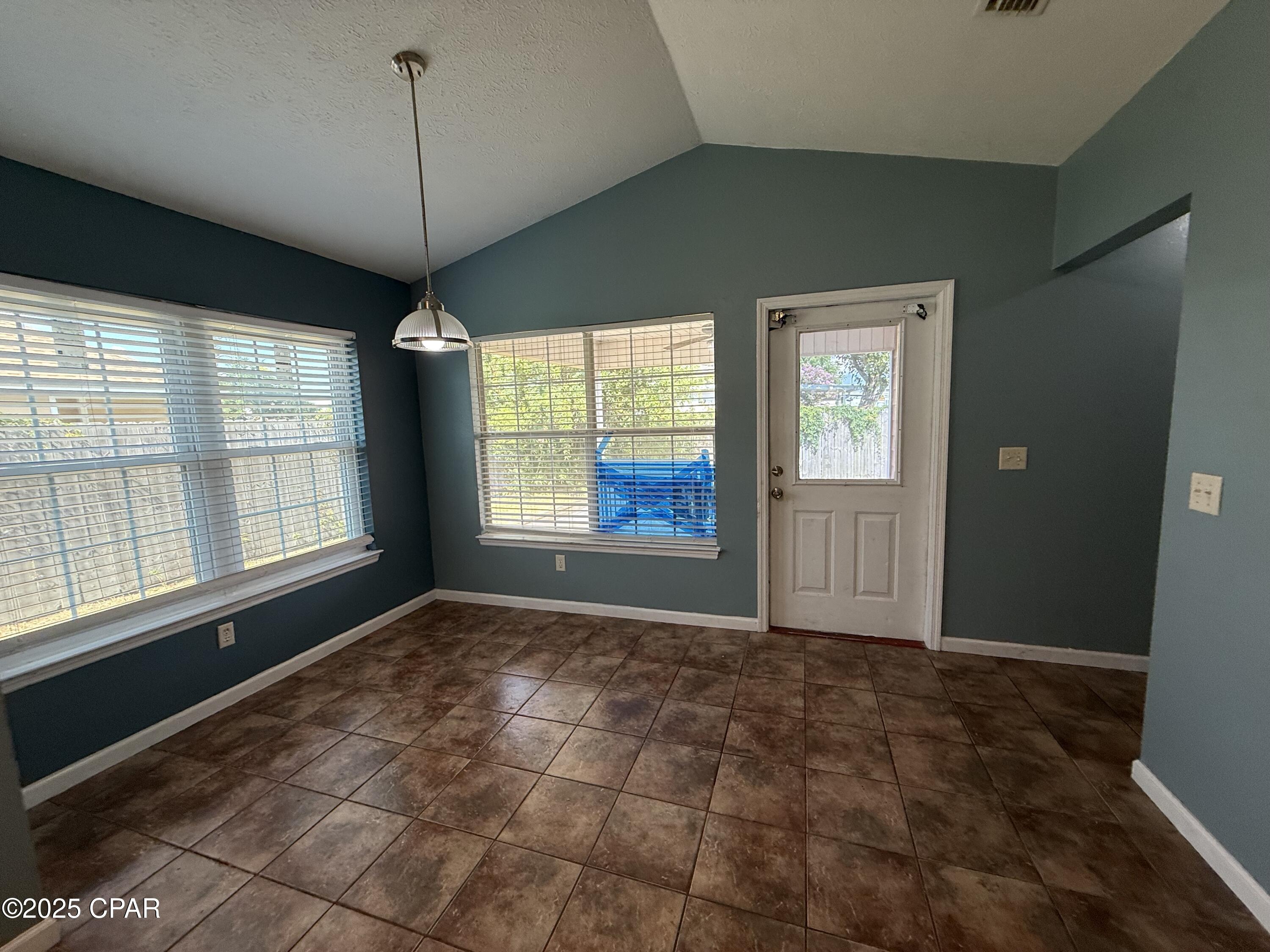 Q5ezfh86uqusznw5_nddjkdflwjqpcfldubkyvdmgb8