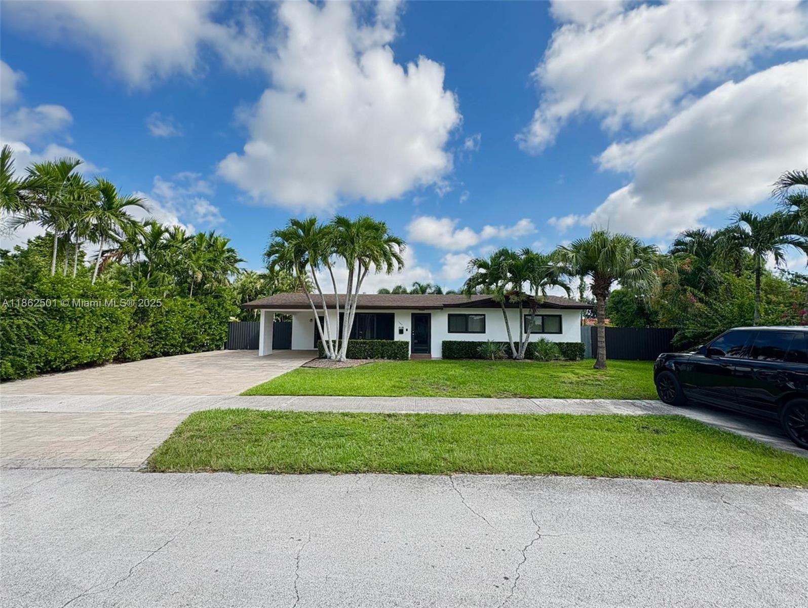 Property photo # 0