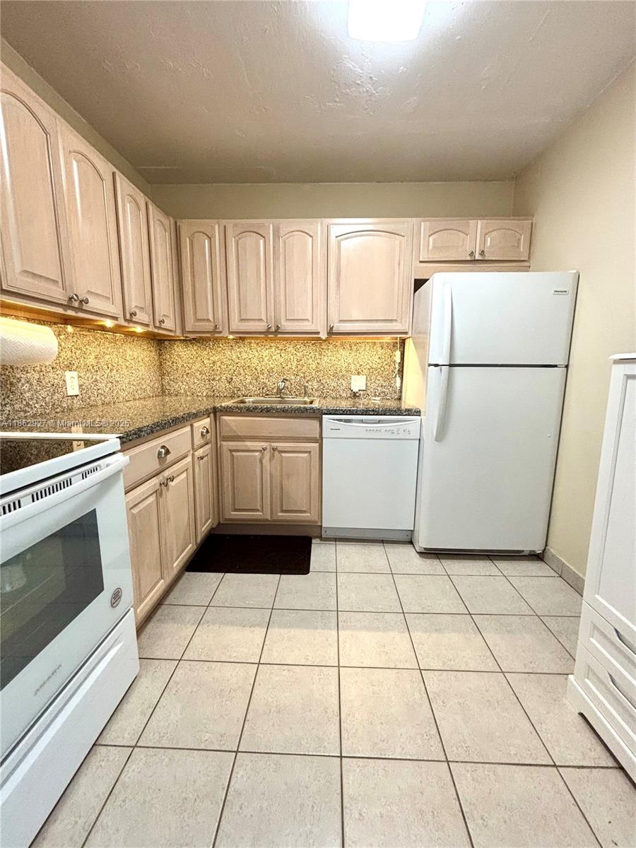 Property photo # 4