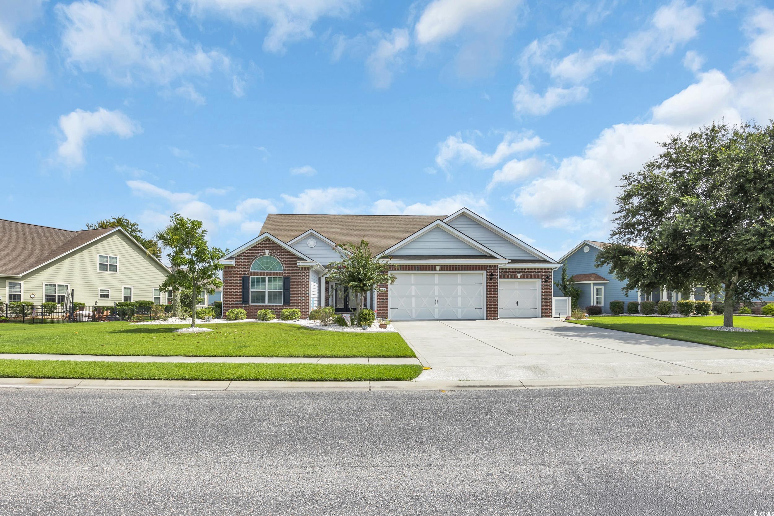 1606 Lake Egret Dr. North Myrtle Beach, SC 29582