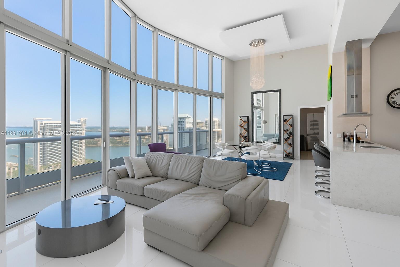 495 Brickell Ave #4104, Miami FL 33131