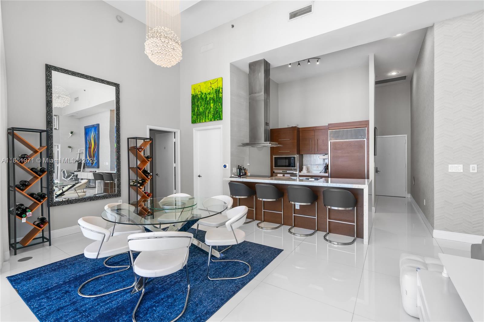 495 Brickell Ave #4104, Miami FL 33131