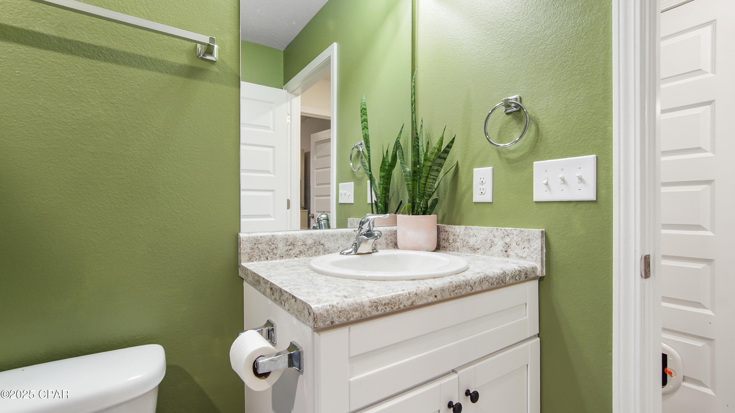 Kapvaiujlczuwd7fnuzkfjomt4ovww5p0lvj2ljttde