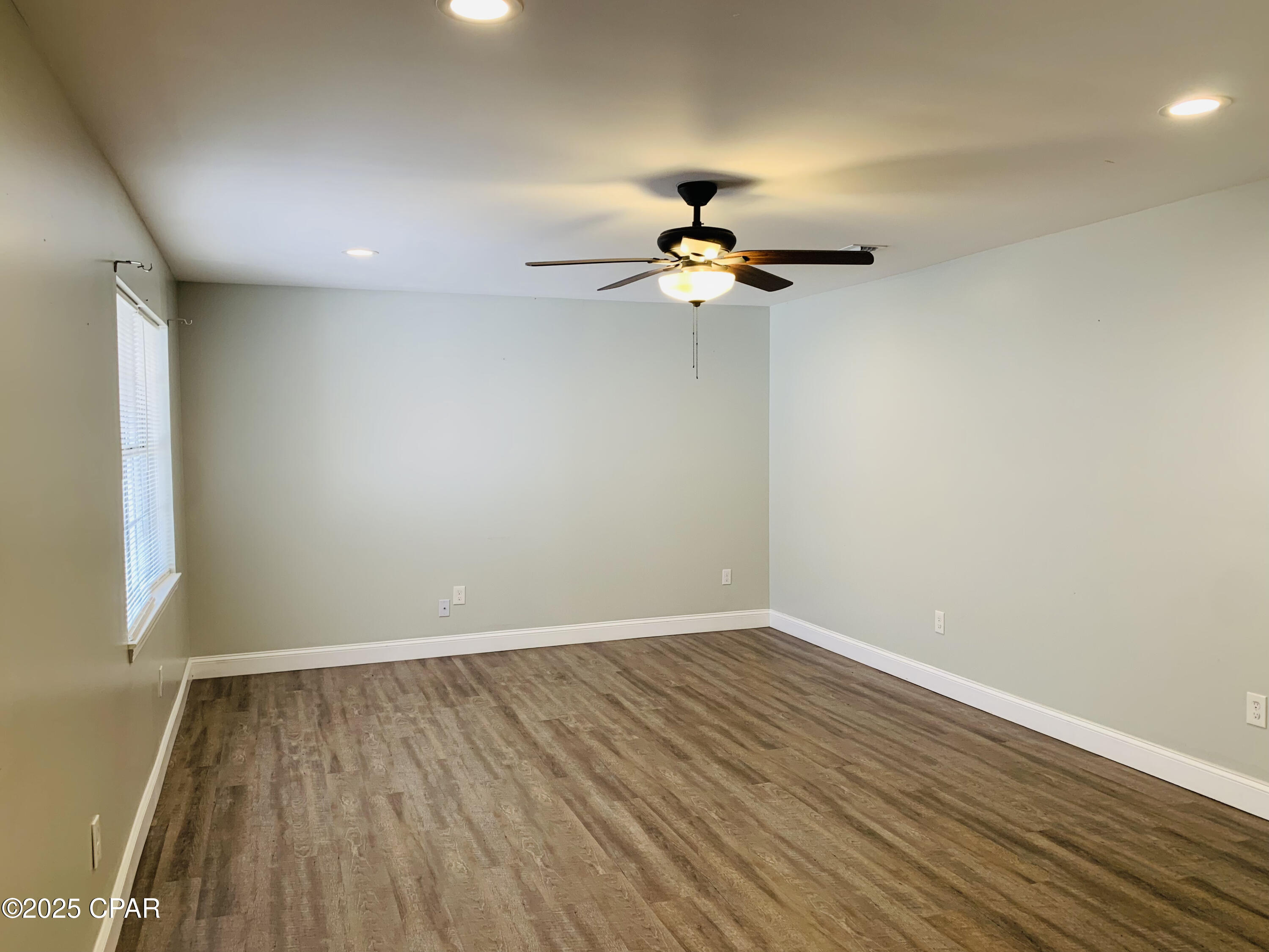 Og0pwtj1w8ilztoh72b6yxqbpeshrcraa55wtd43dc8