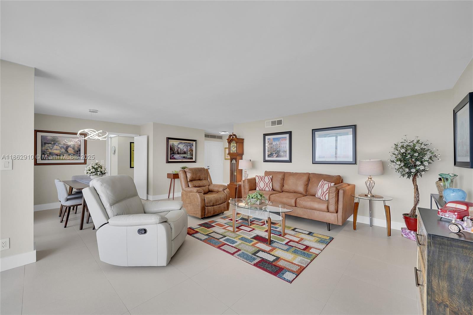 Property photo # 9