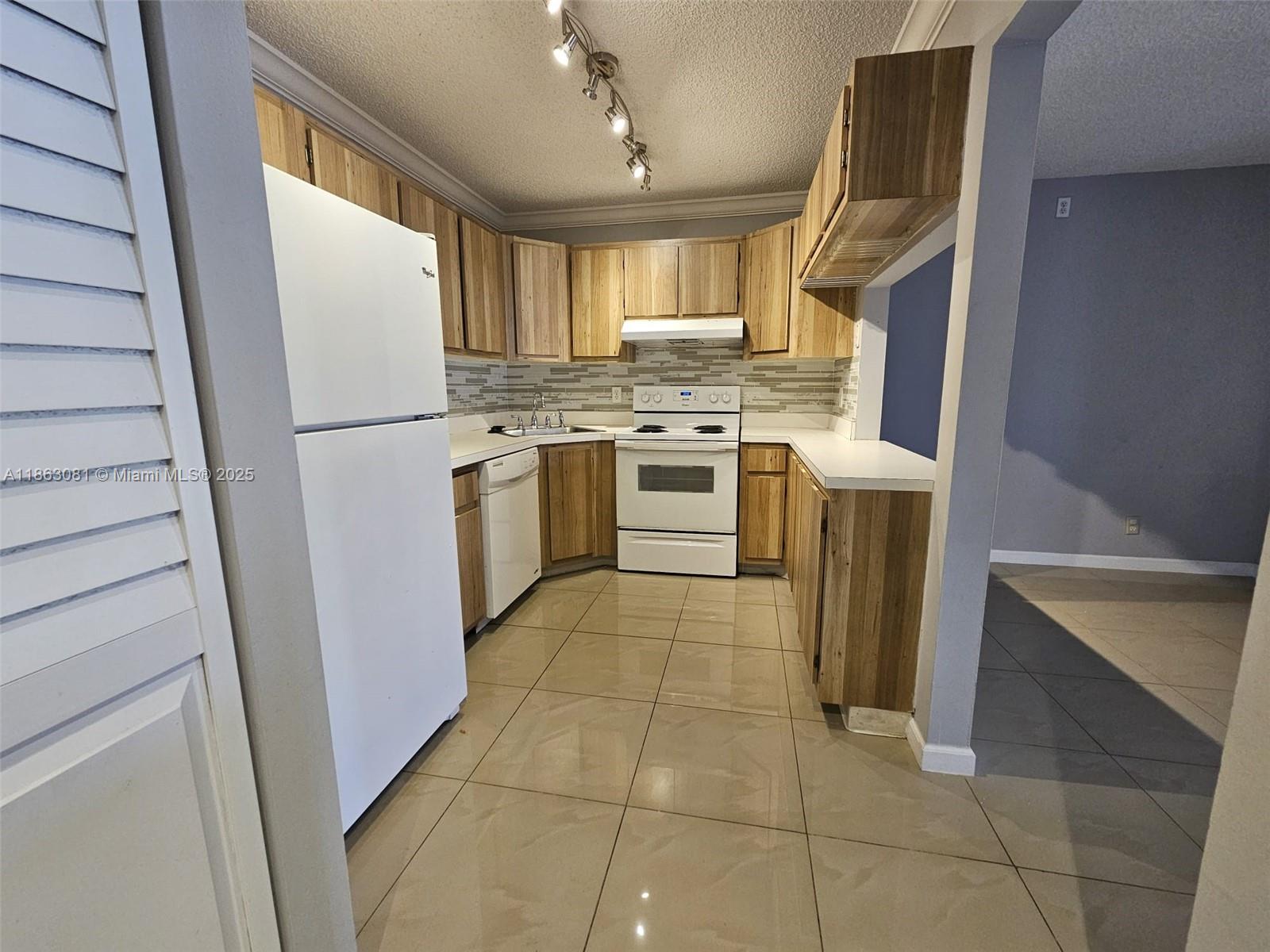 Property photo # 5