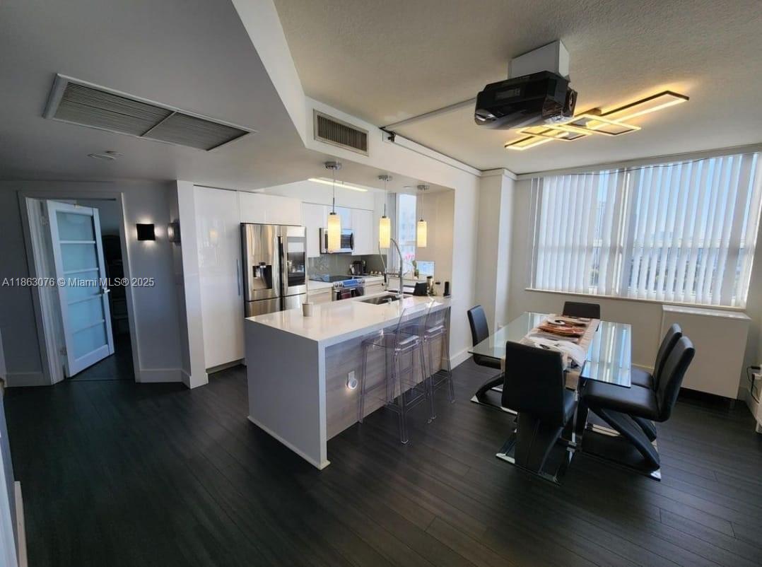 19501 Country Club Dr Unit 1508, Aventura, Florida 33180