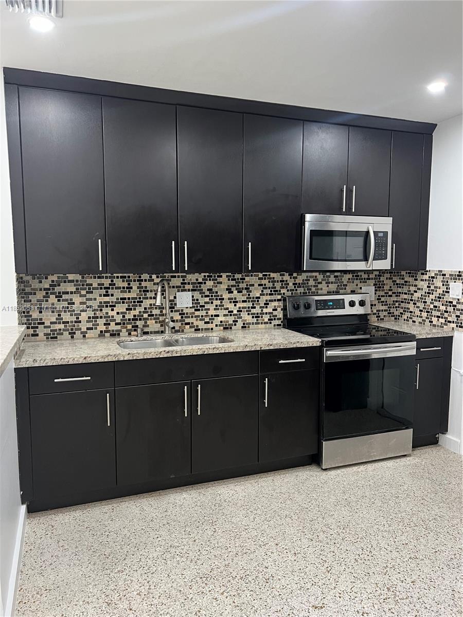 Property photo # 2