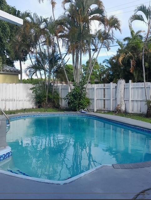 Property photo # 0