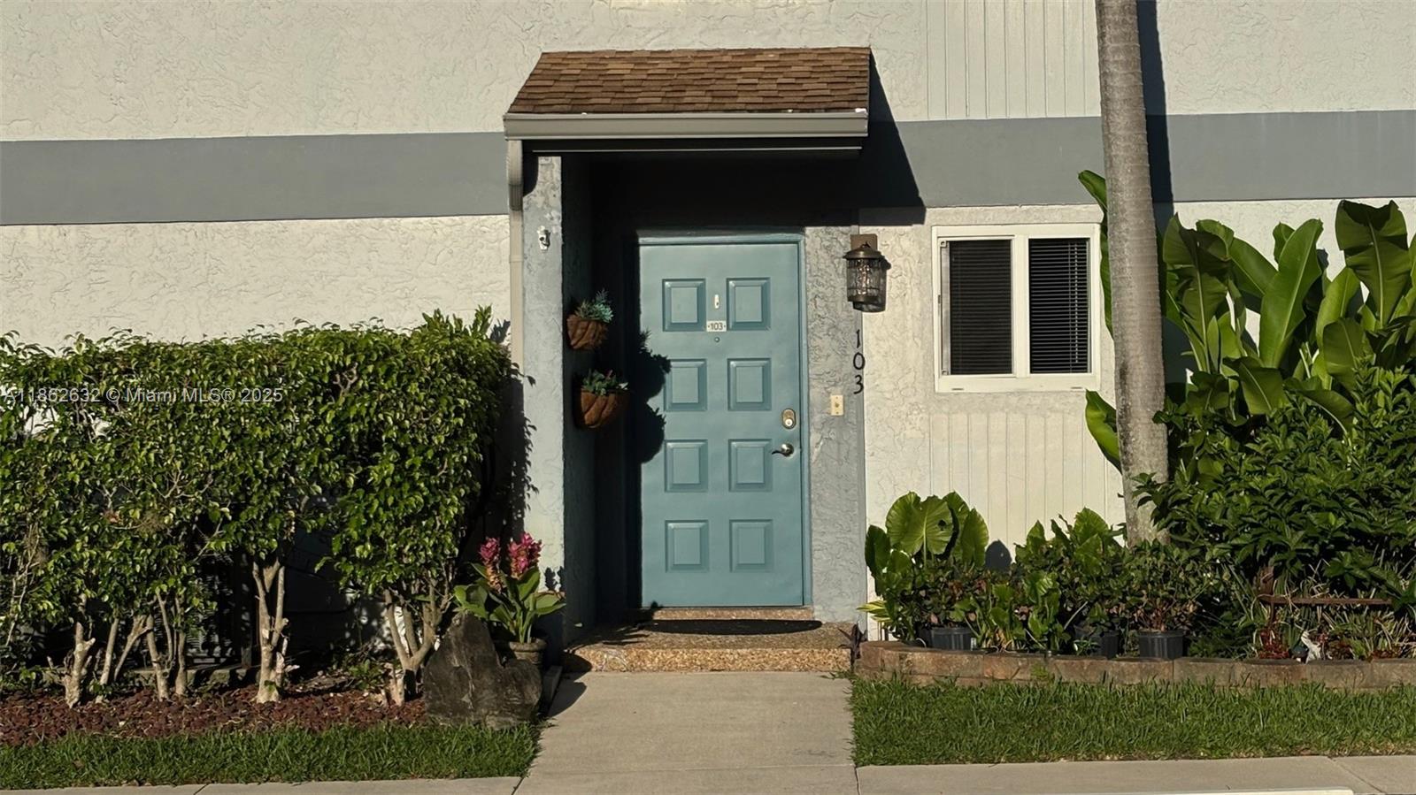 Property photo # 9