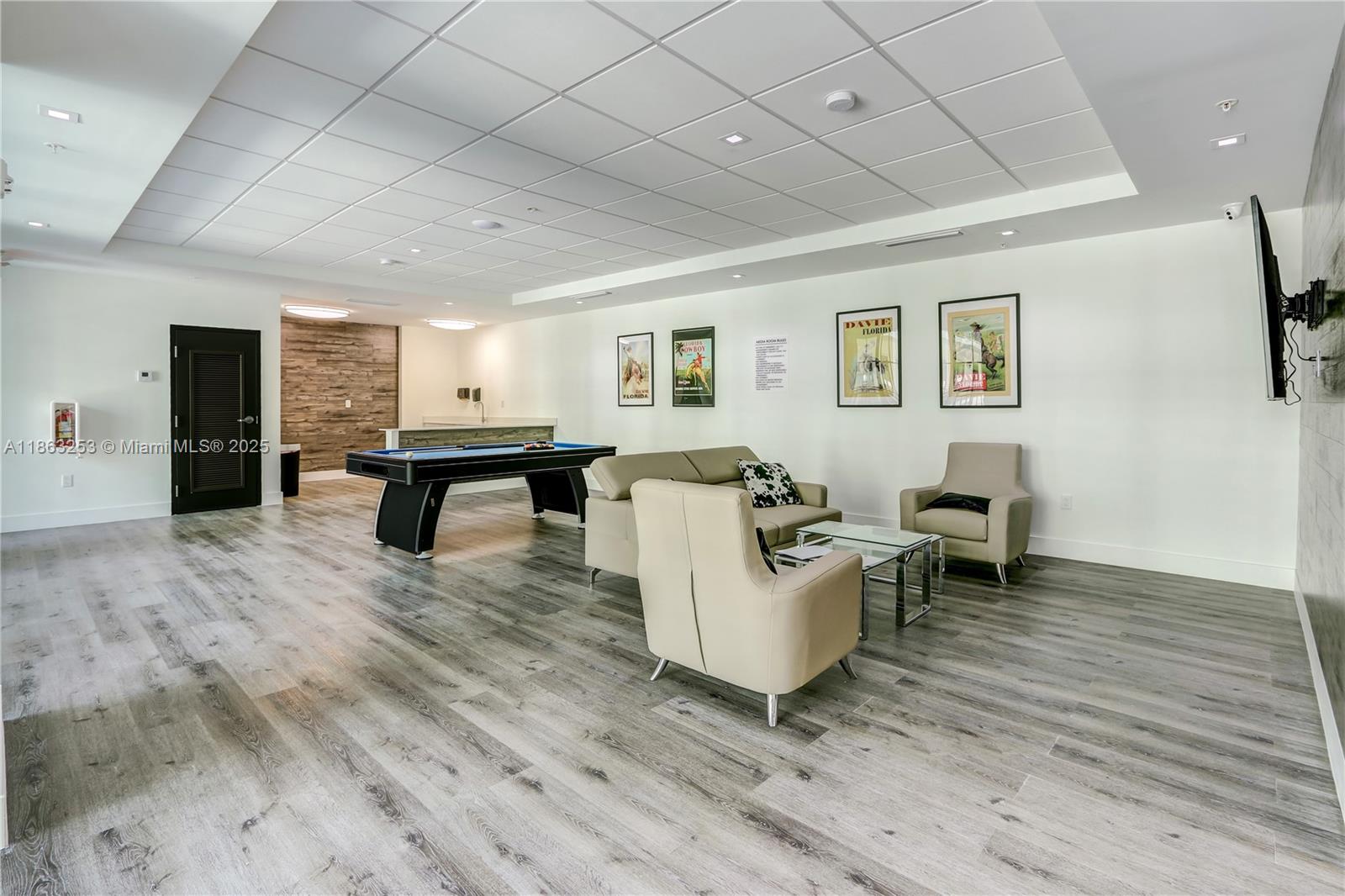 Property photo # 3