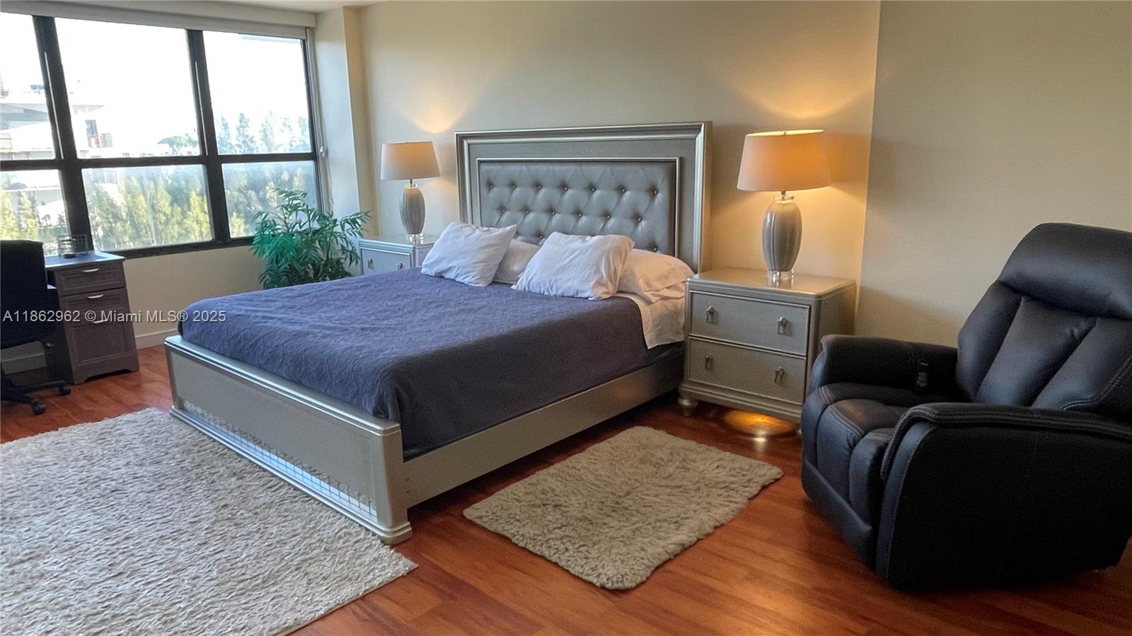 Property photo # 4