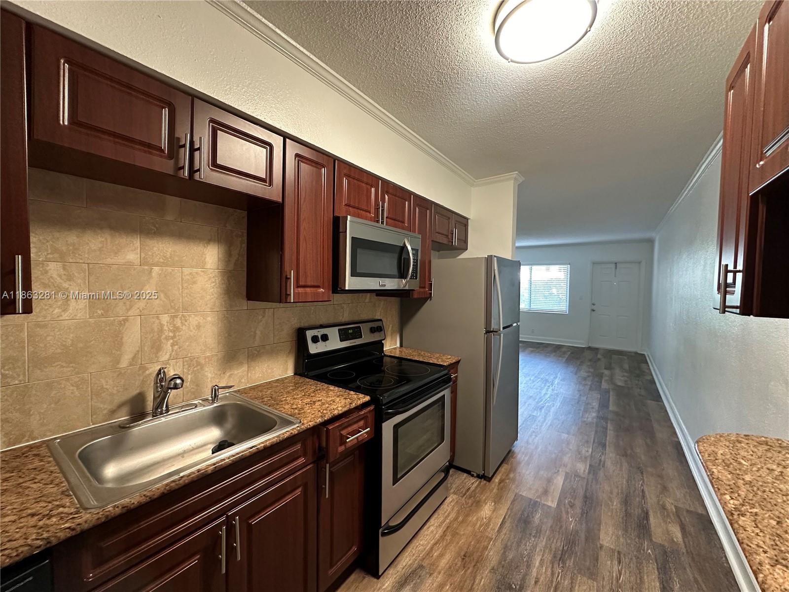 Property photo # 9