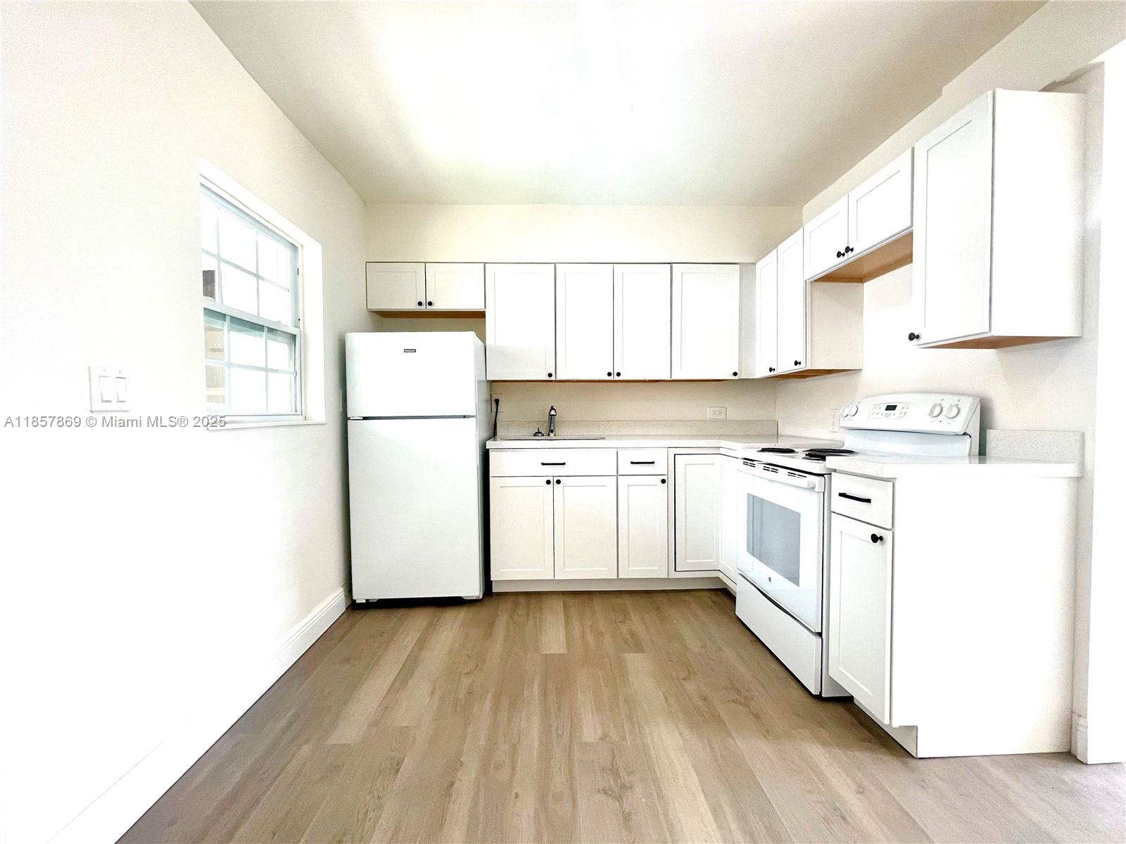 Property photo # 8