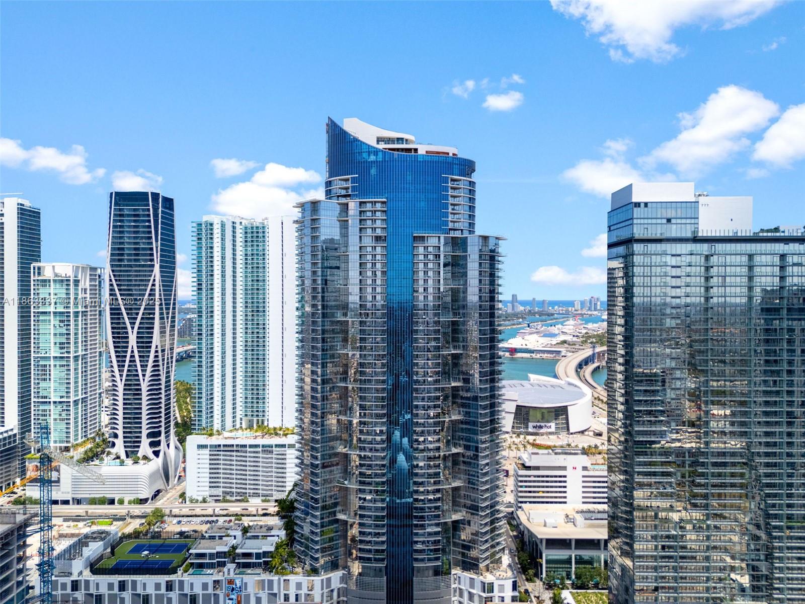 Apartamento en Venta en Miami, FL