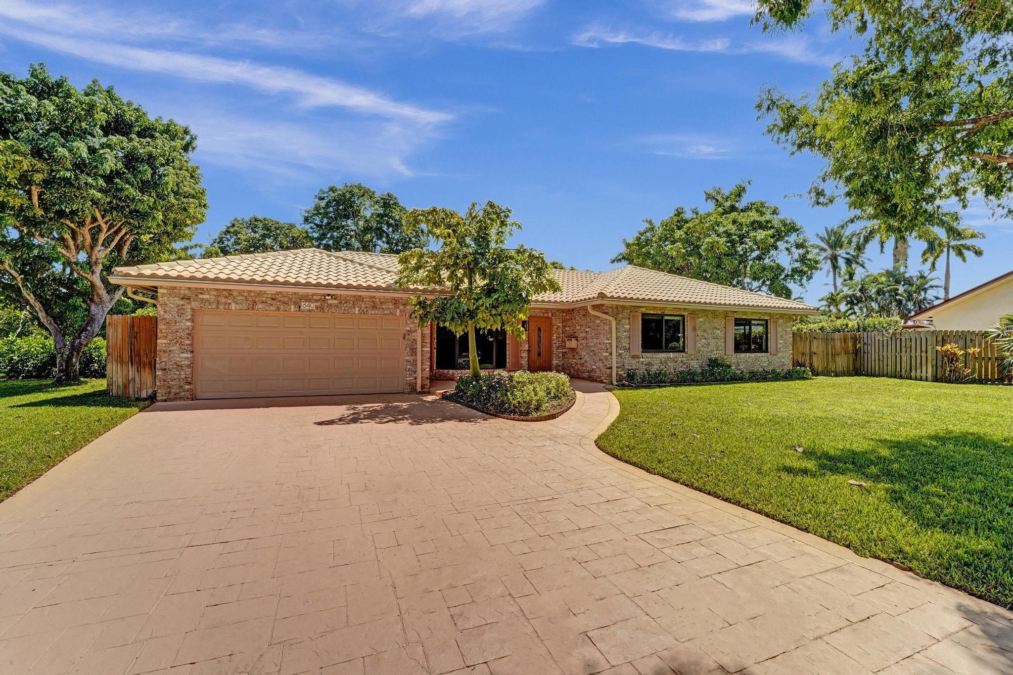 Plantation Park Lakesites