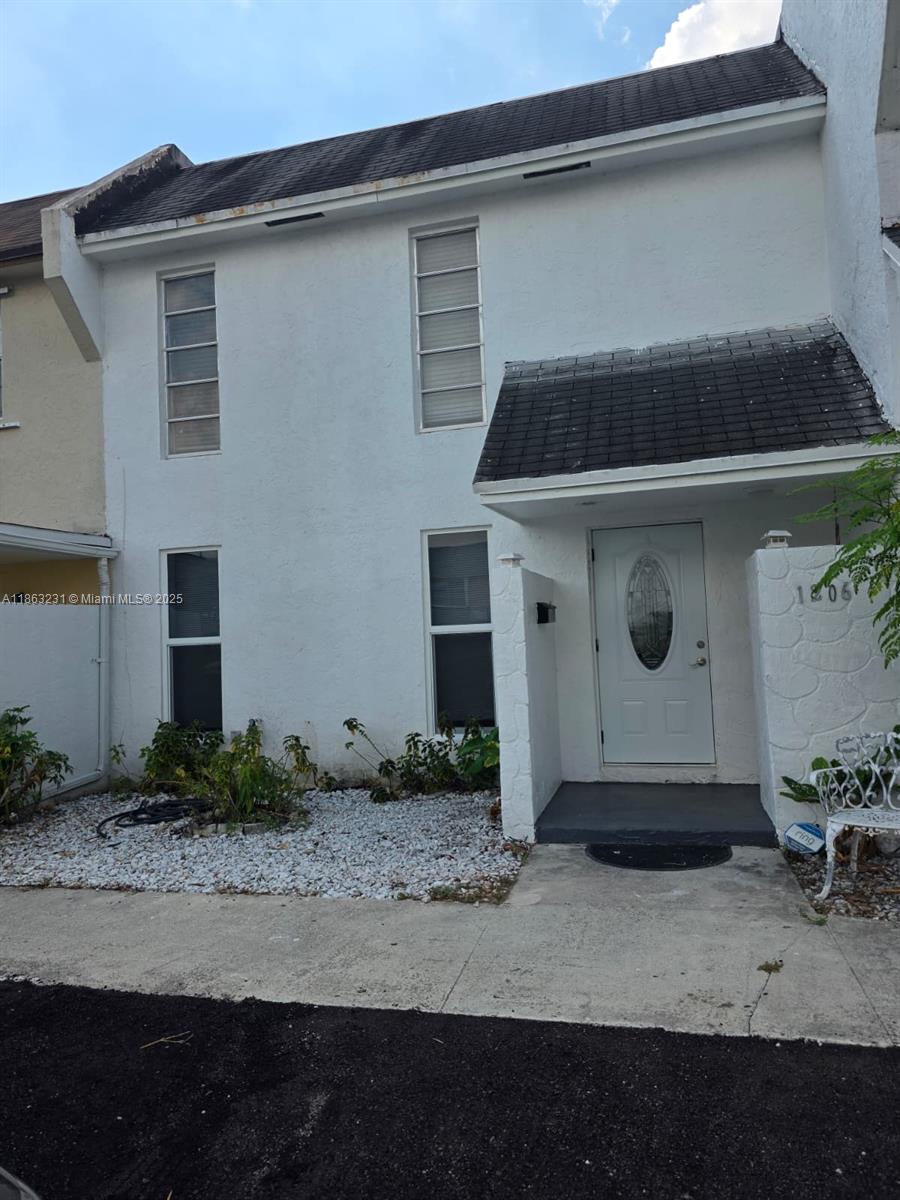 Property photo # 0