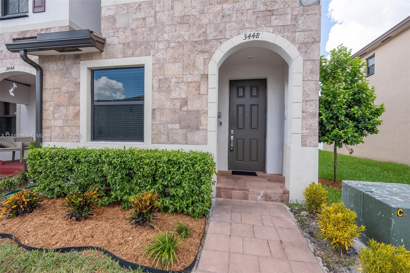 Property photo # 4