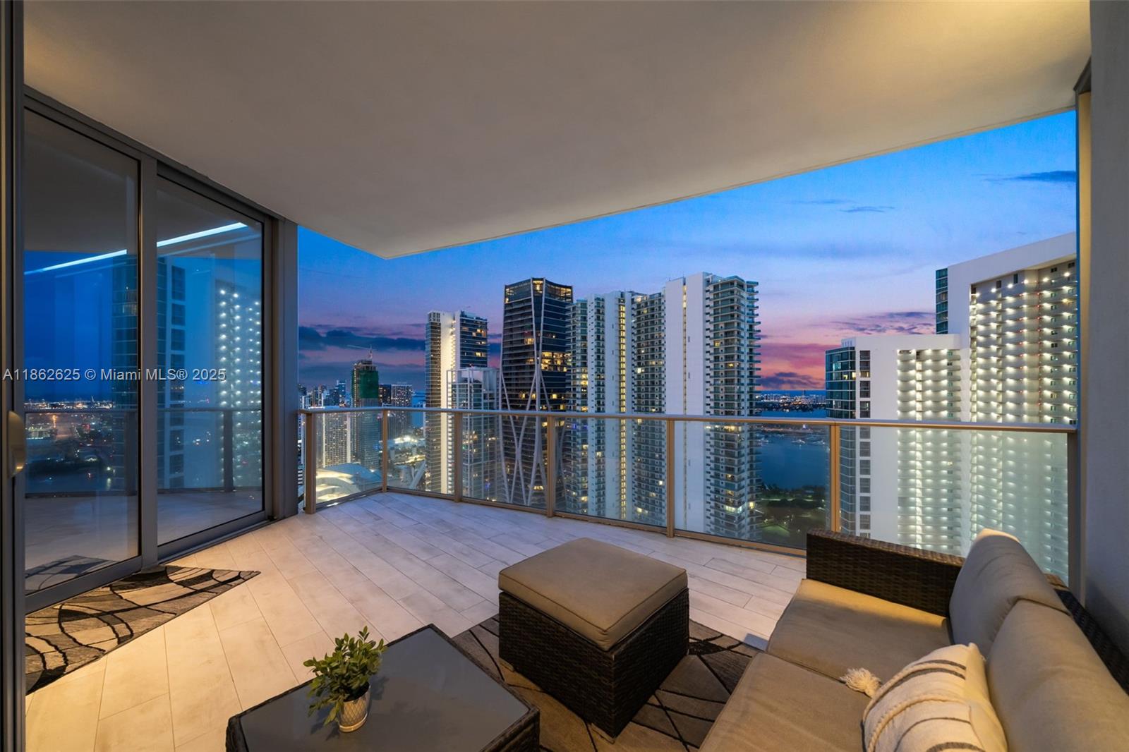Apartamento en Venta en Miami, FL