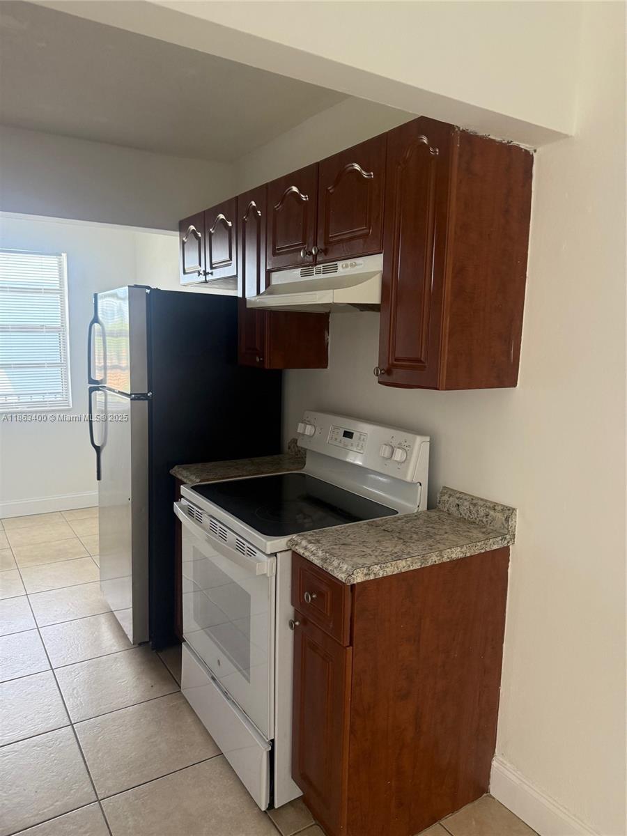 Property photo # 4