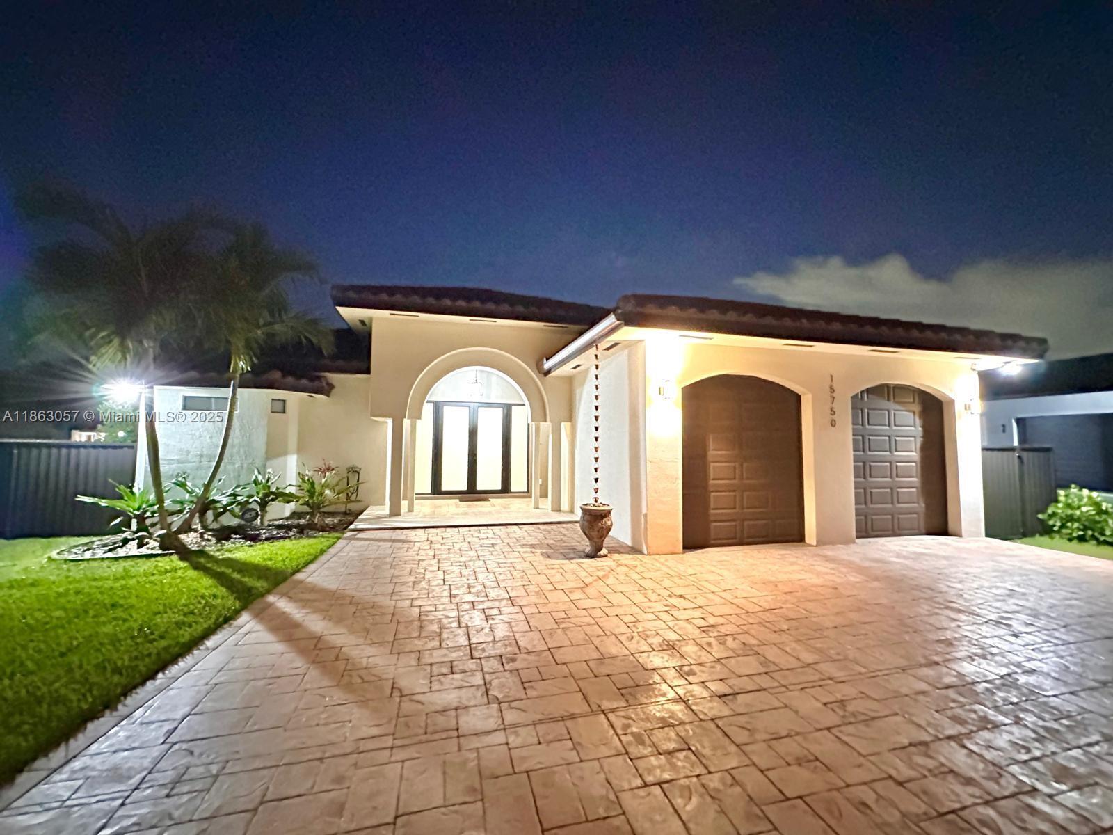 Modern 5BR/3.5BA one-story home for rent in Palmetto Bay, built in 2017. Features include high ceilings, impact windows, 8-ft doors, LED lighting, and a gourmet kitchen with quartz/granite counters and stainless steel appliances. The spacious primary suite offers a large walk-in closet and luxury bath with rain shower, jet Jacuzzi, and double vanity. Enjoy a SMART salt-water pool with sun deck and waterfall, plus a covered terrace and patio. Two-car garage and circular driveway. Pool, garden, and alarm service included. Great location near schools, parks, and shopping. Easy to show. Available to move in starting September 8, 2025.