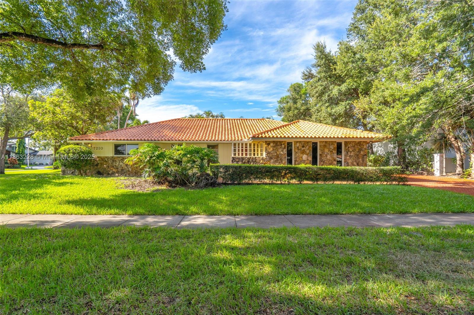 Property photo # 3