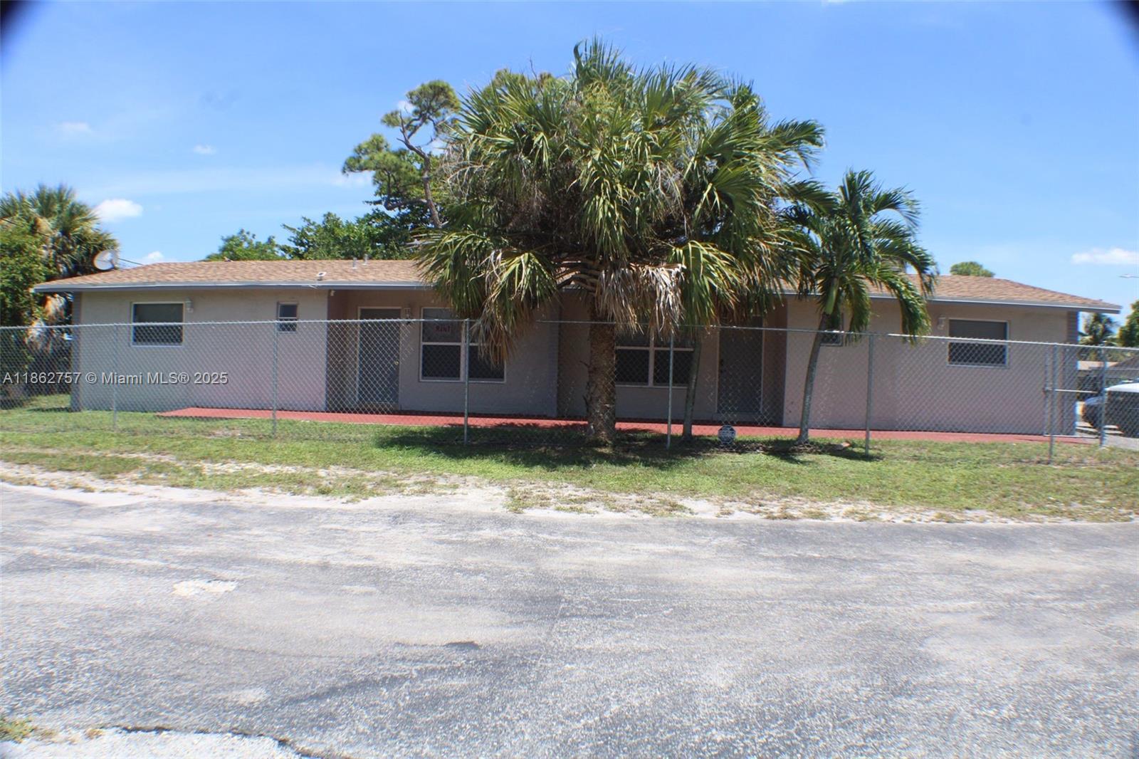 Property photo # 0