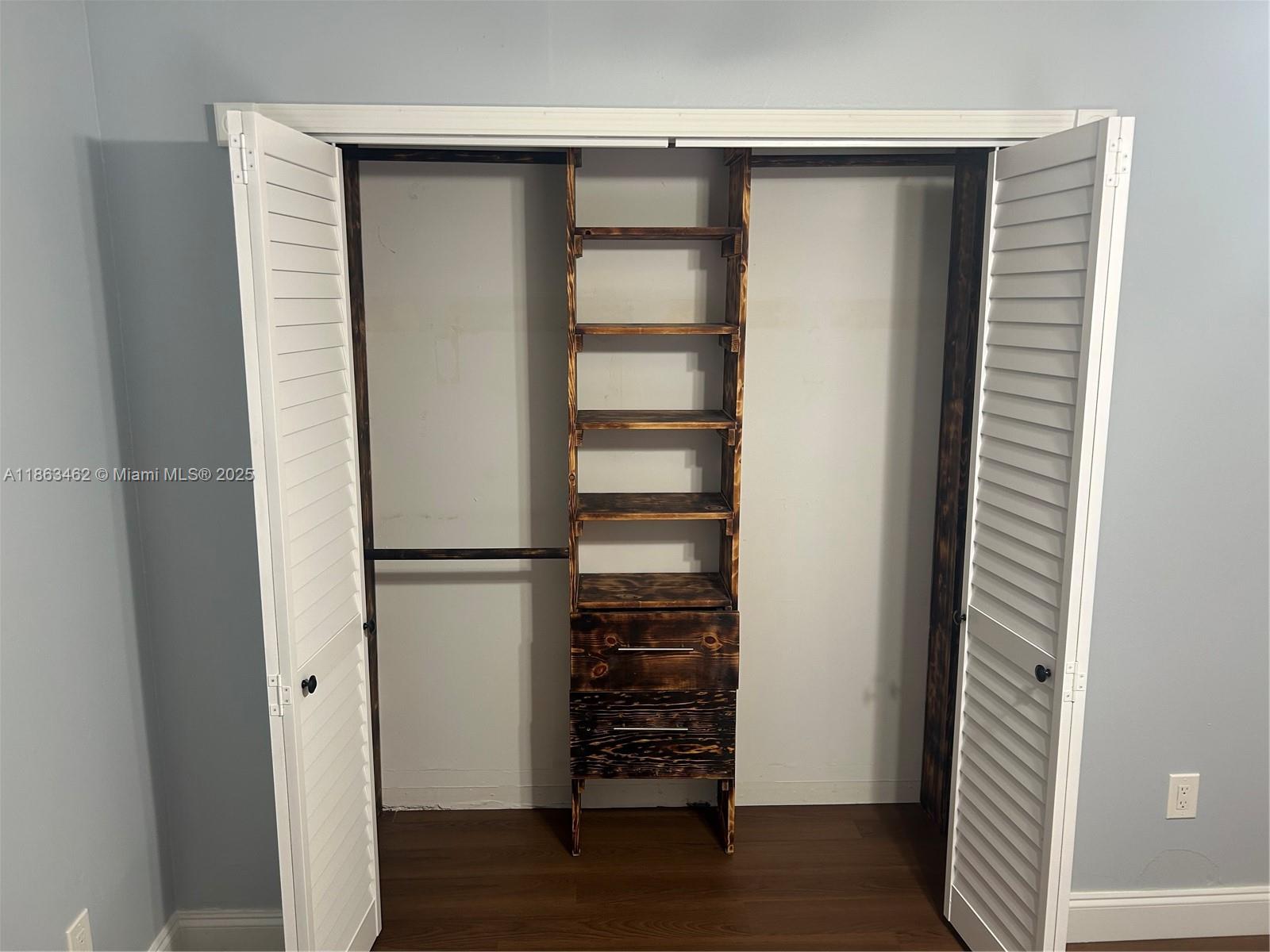 Property photo # 4