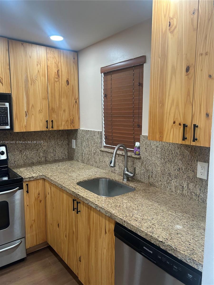 Property photo # 5
