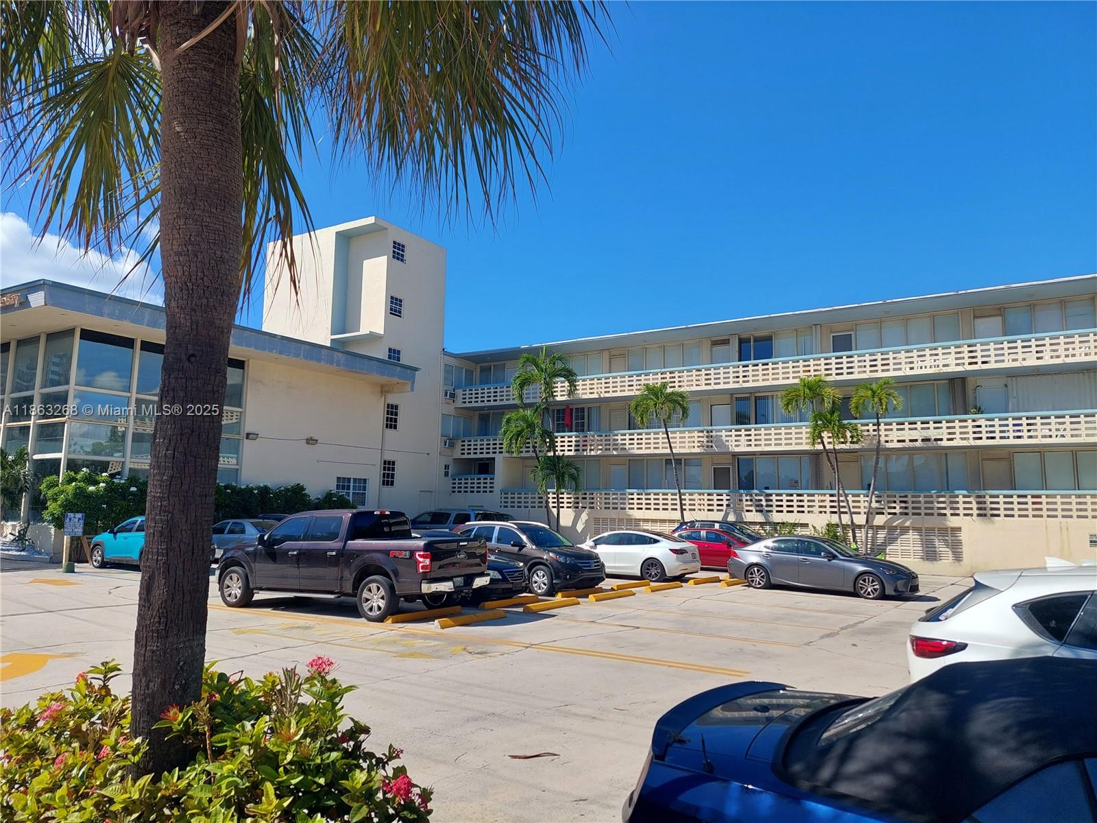 Property photo # 0