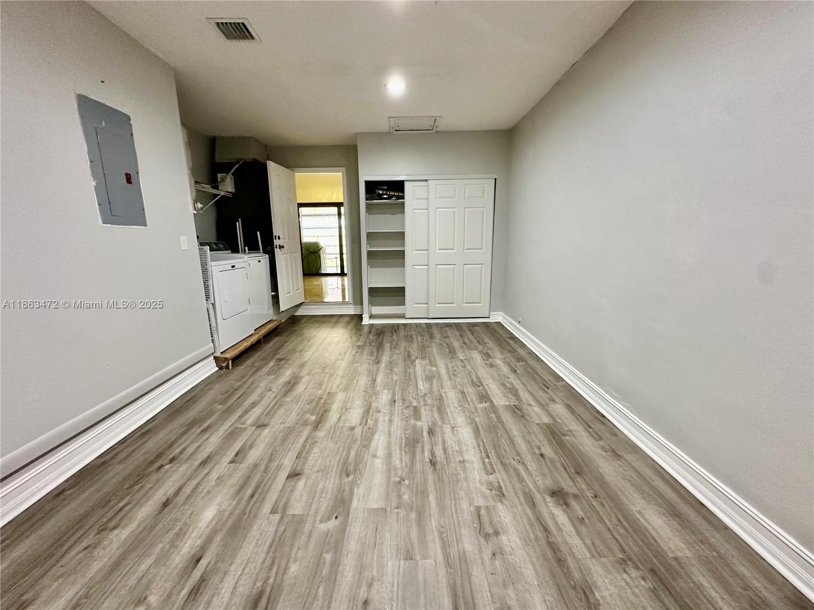 Property photo # 9