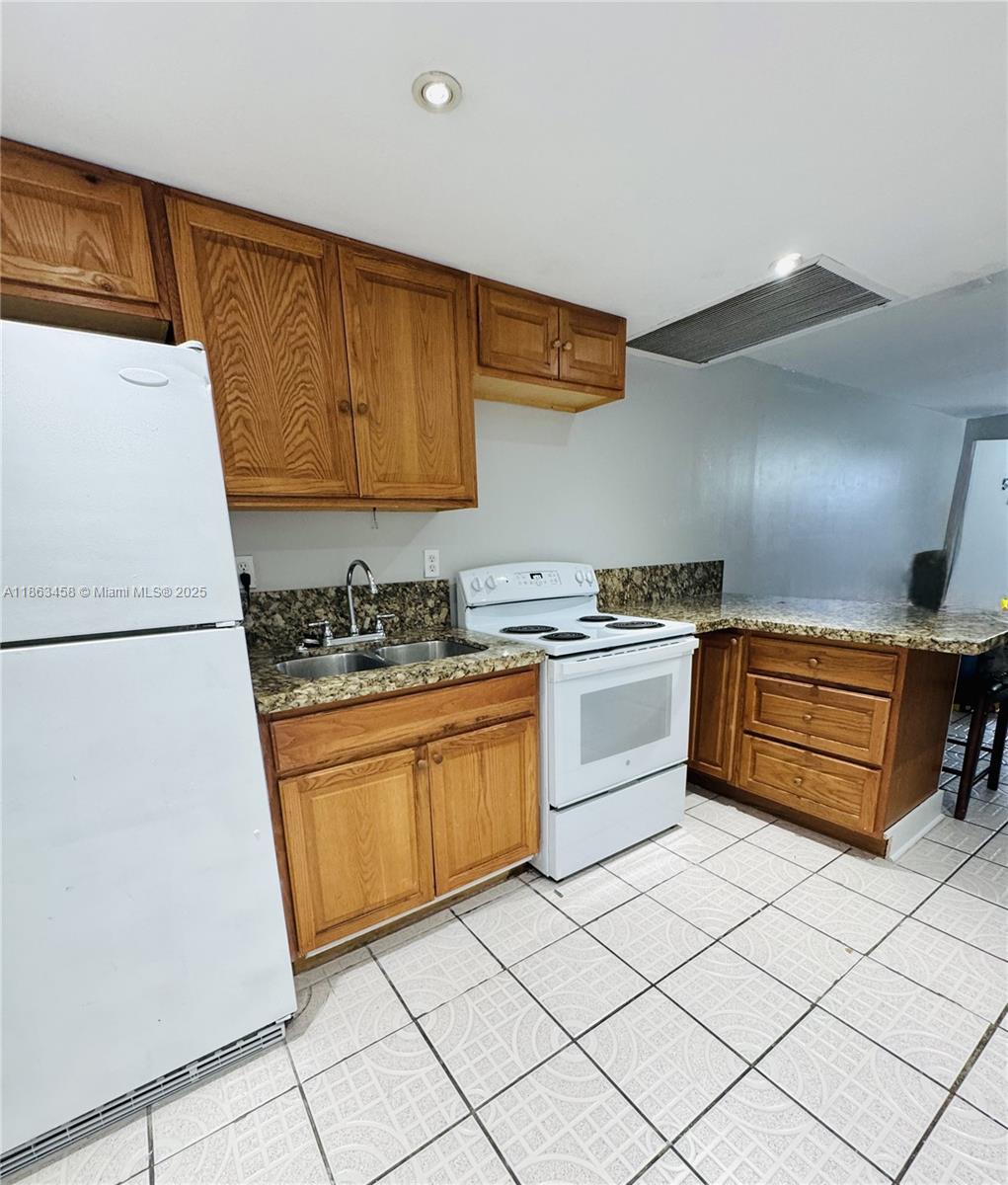 Property photo # 6
