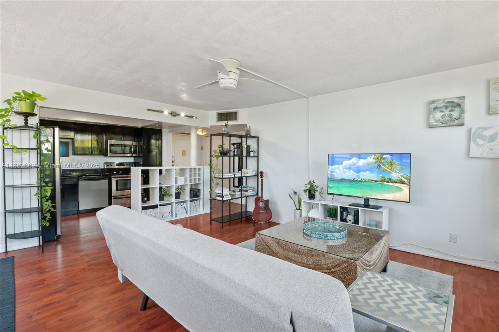Property photo # 6