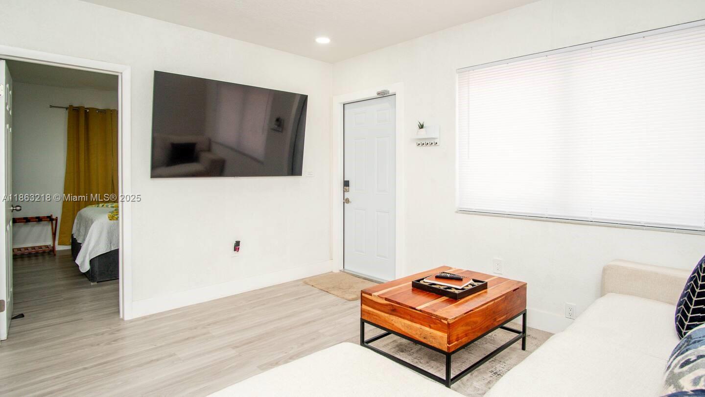 Property photo # 4