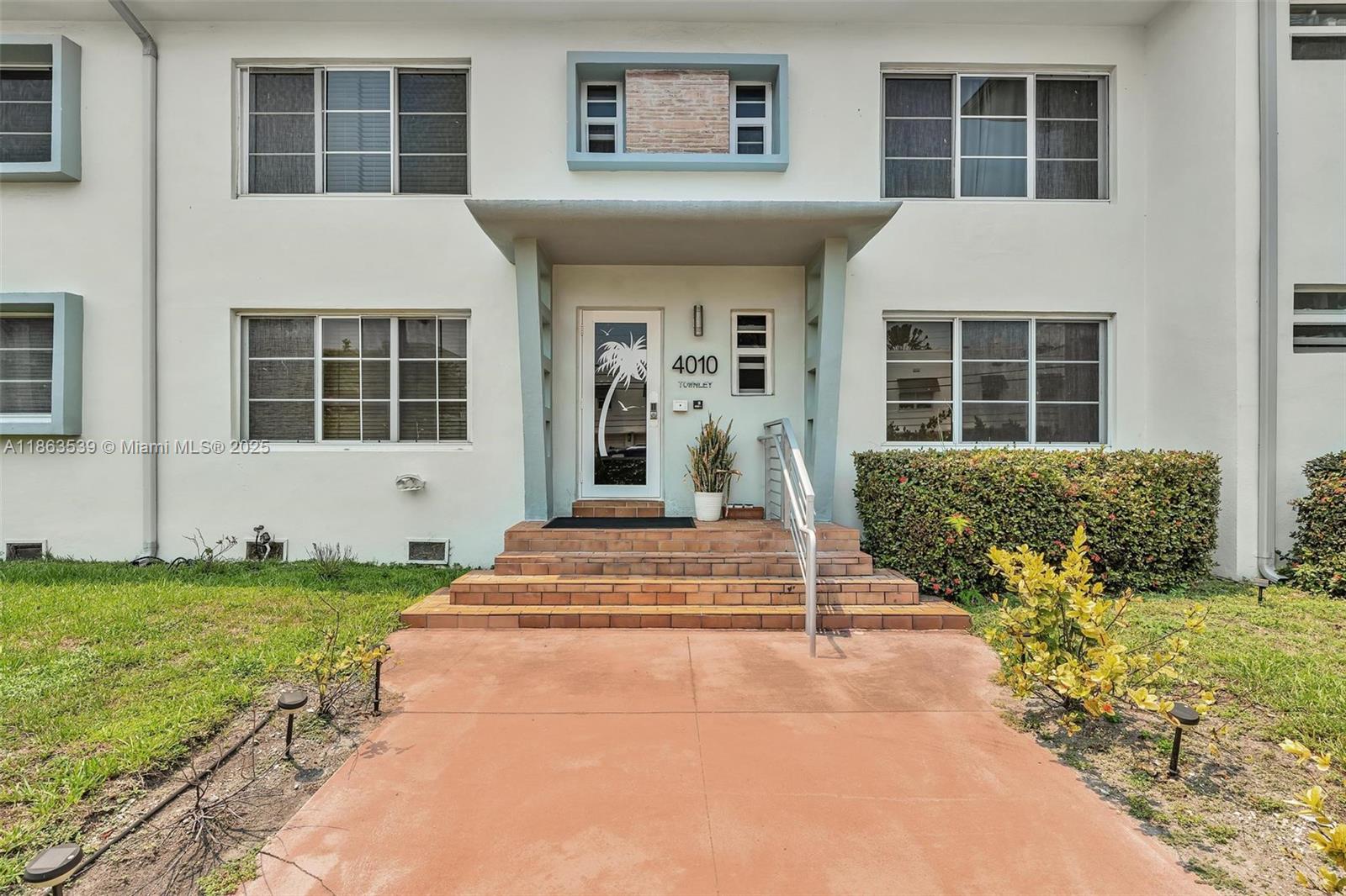 Property photo # 0