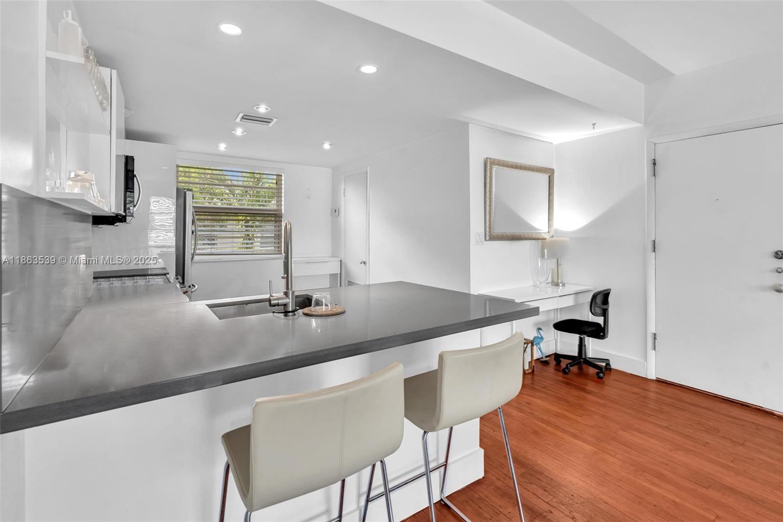 Property photo # 8