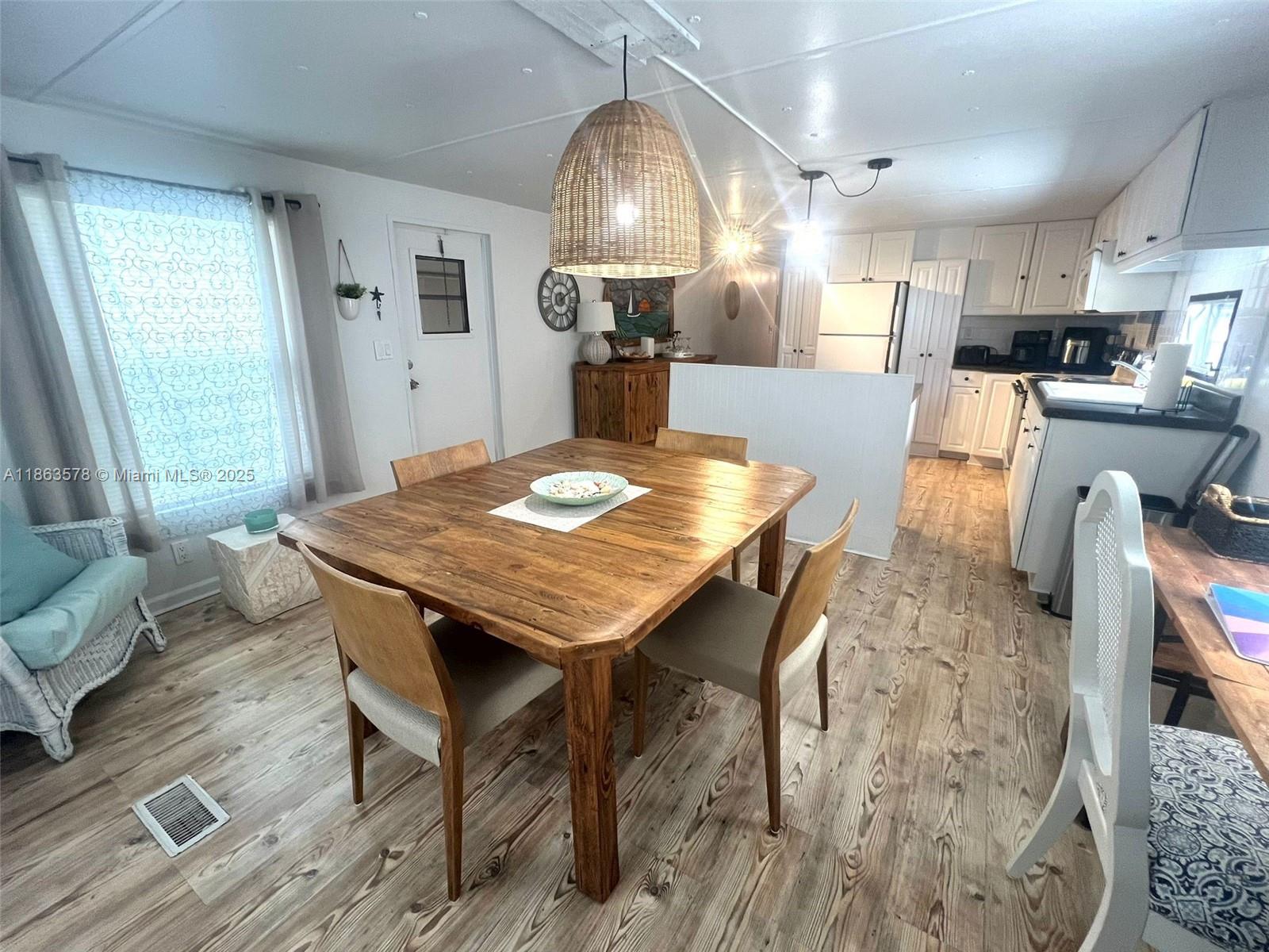 Property photo # 6