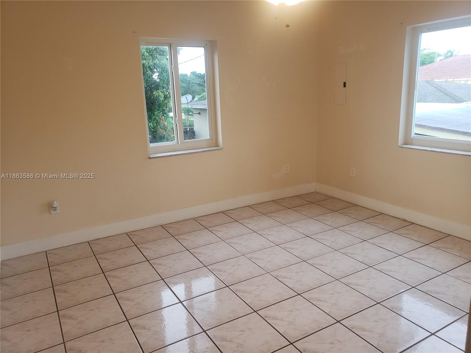 Property photo # 6