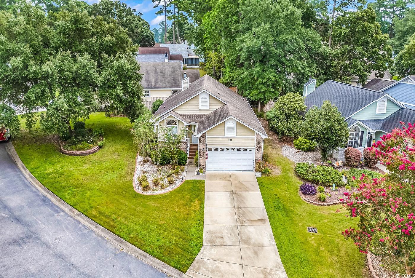 923 Knoll Dr. Little River, SC 29566