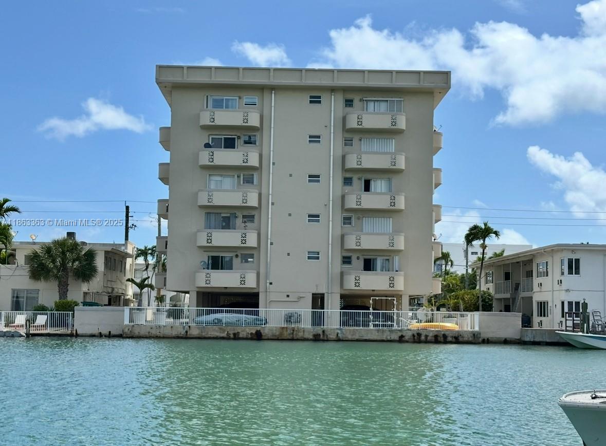 Property photo # 0