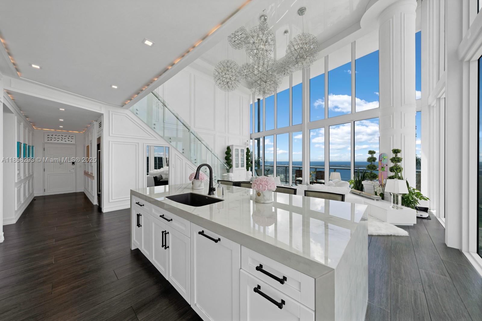 888 Biscayne Blvd #5701, Miami FL 33132