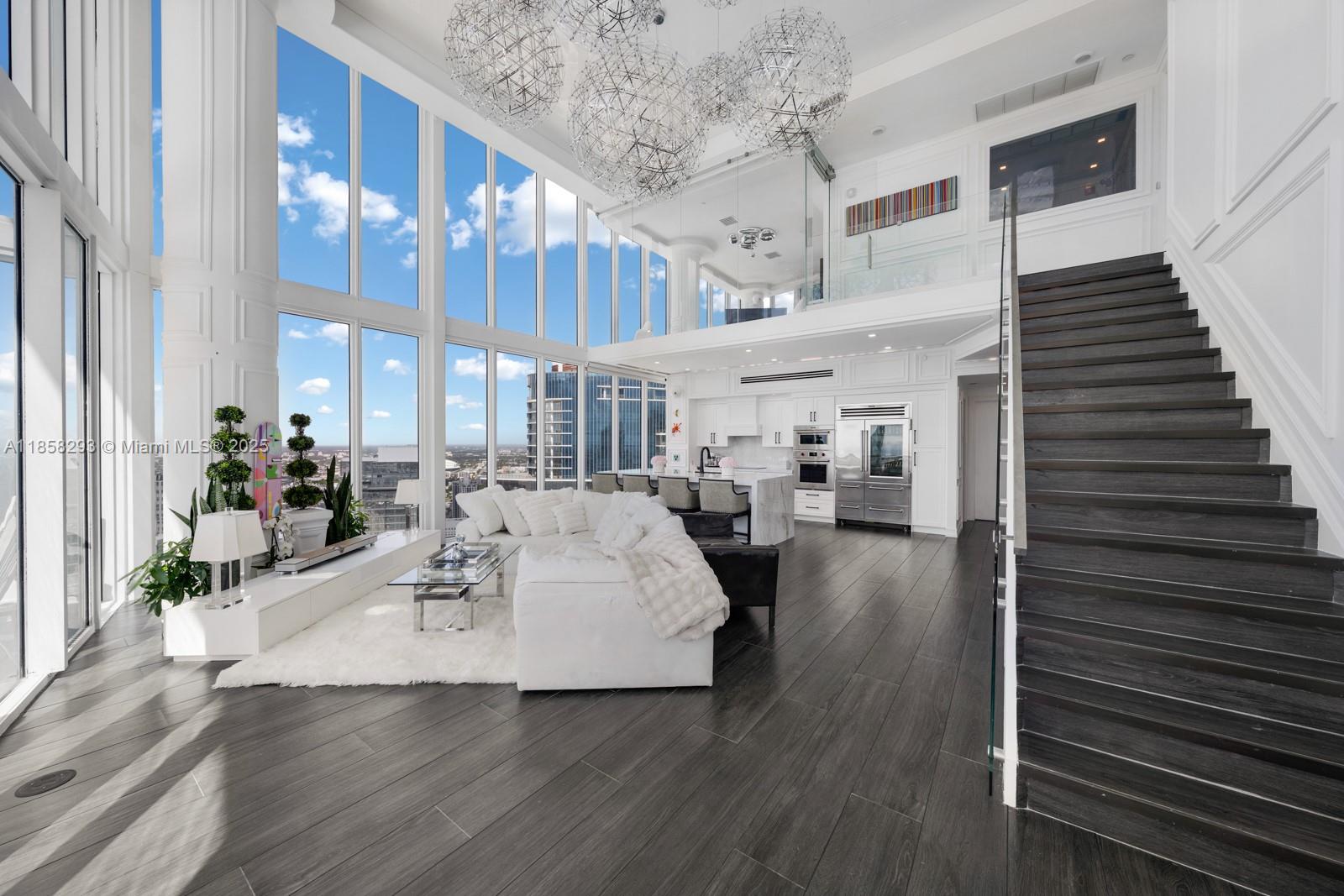 888 Biscayne Blvd #5701, Miami FL 33132