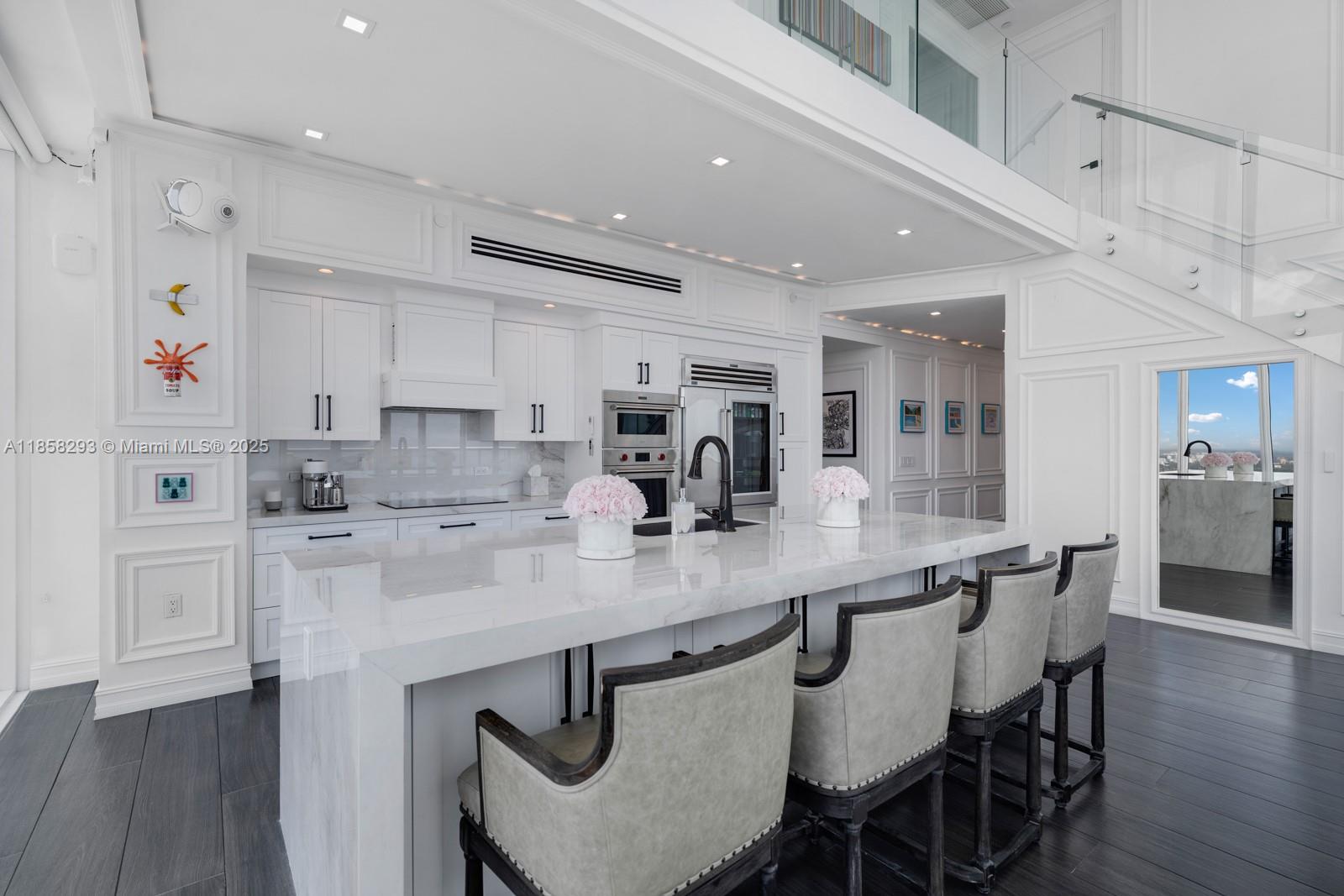 888 Biscayne Blvd #5701, Miami FL 33132