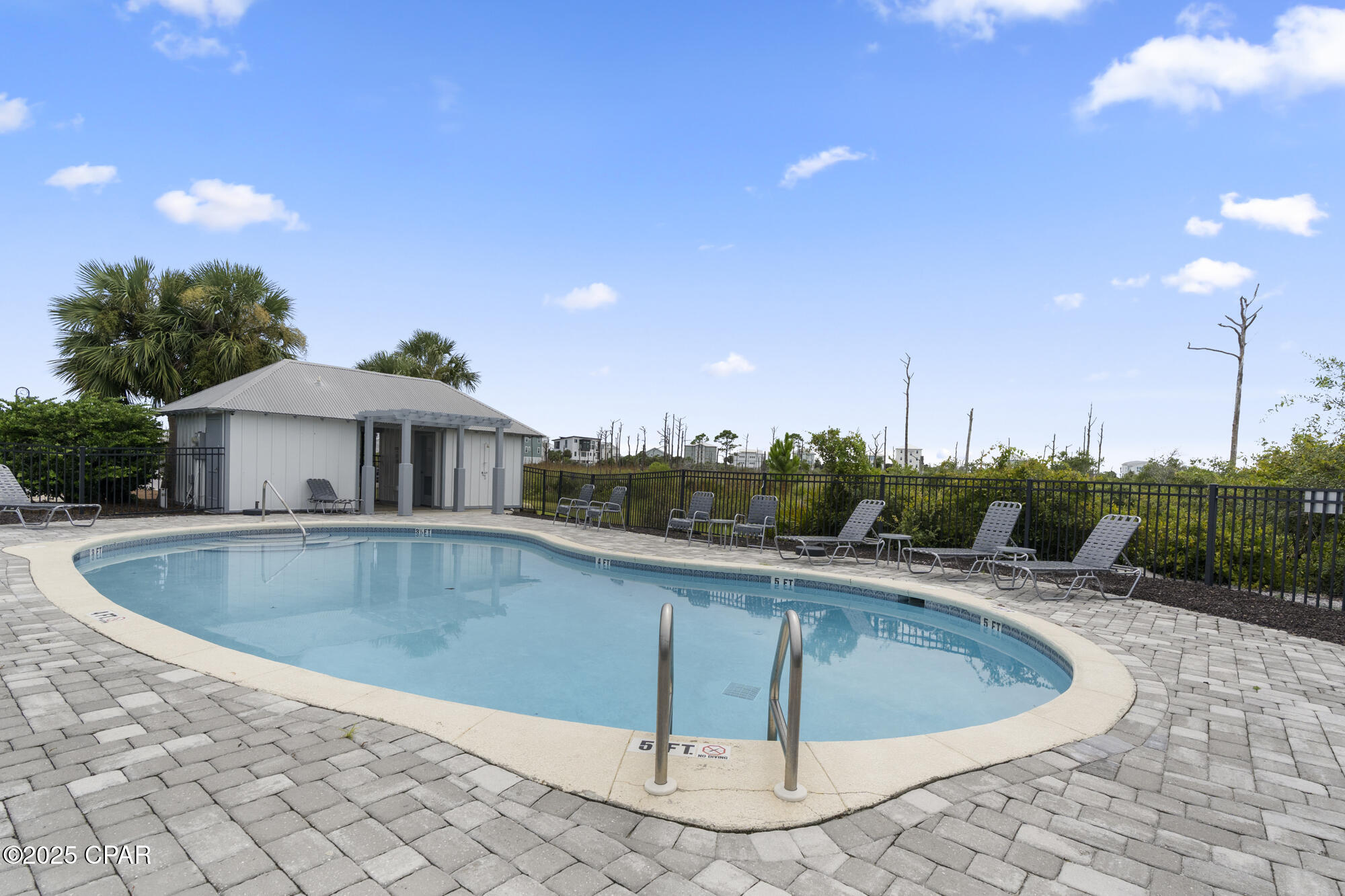 Image 61 For 201 Park Point Circle