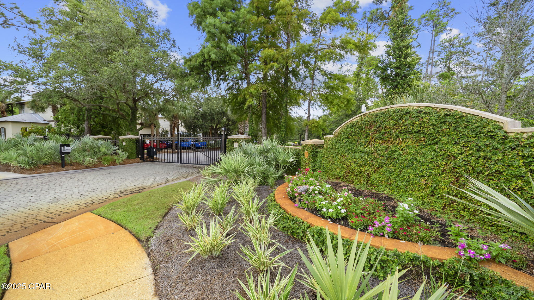 Details for 1 Kingston Circle, Panama City Beach, FL 32408