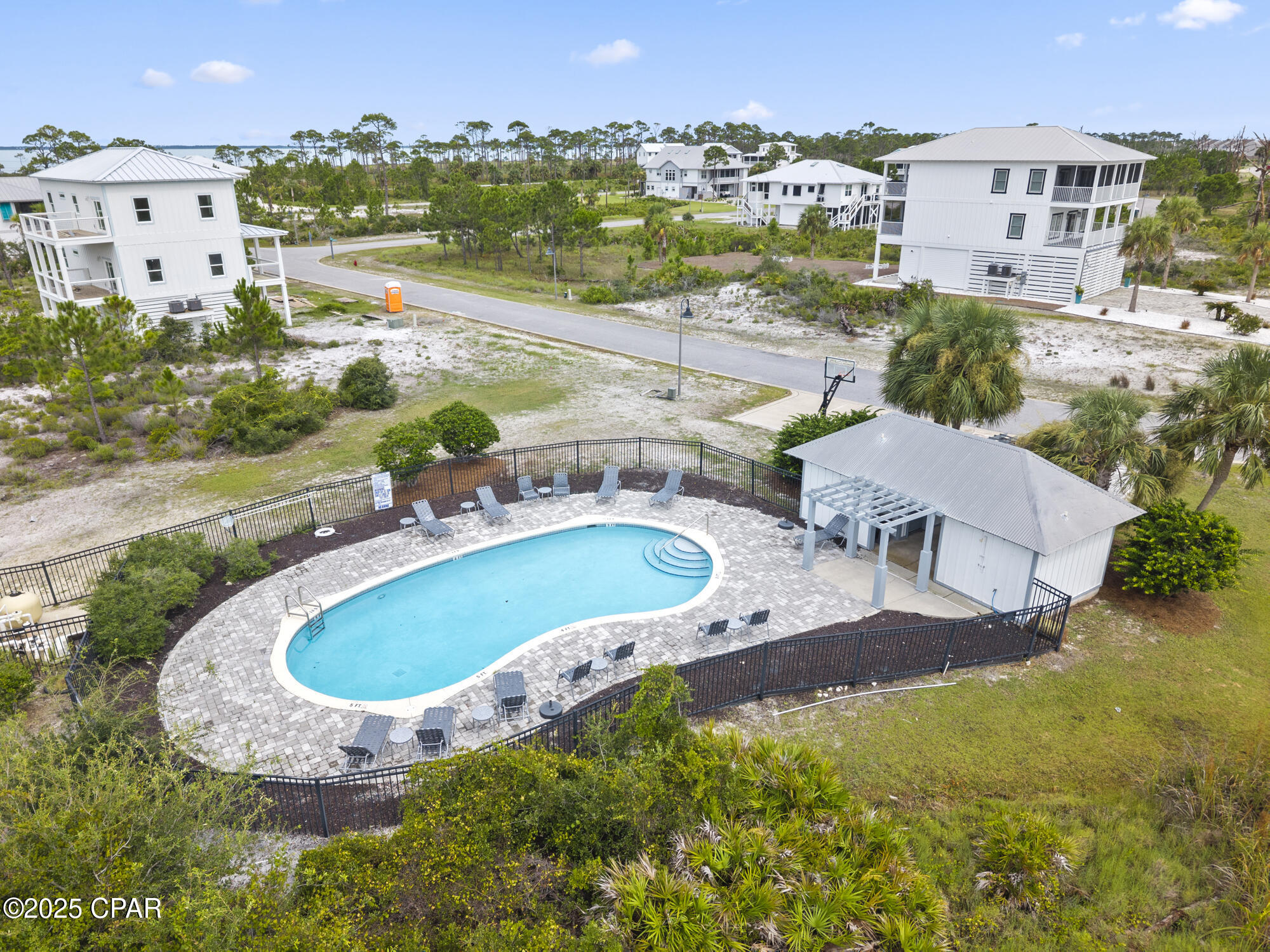 Image 63 For 201 Park Point Circle