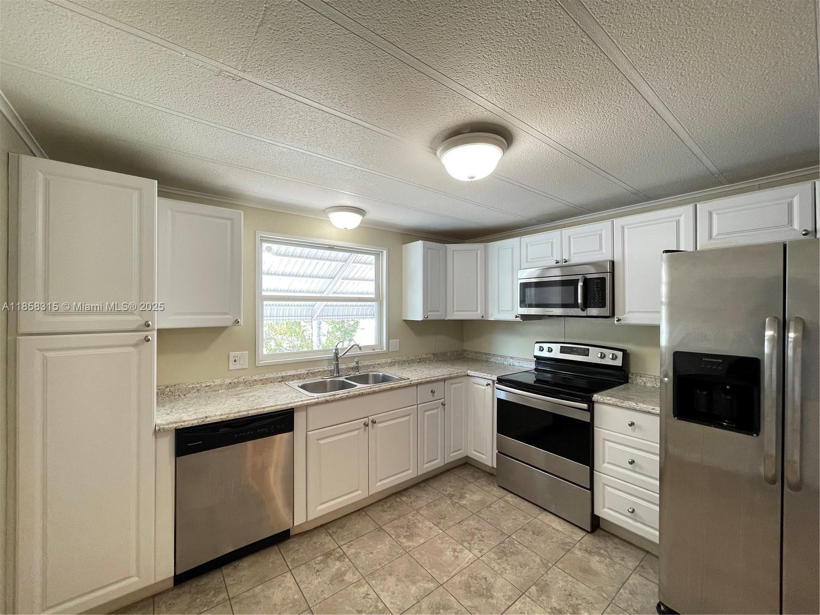 Property photo # 3