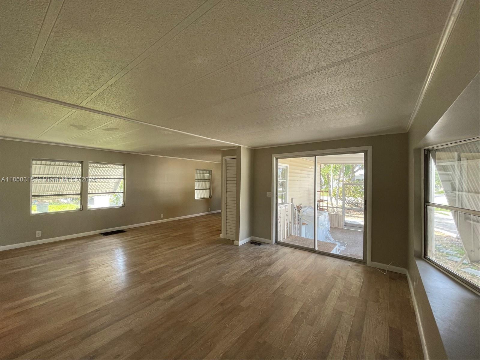 Property photo # 8